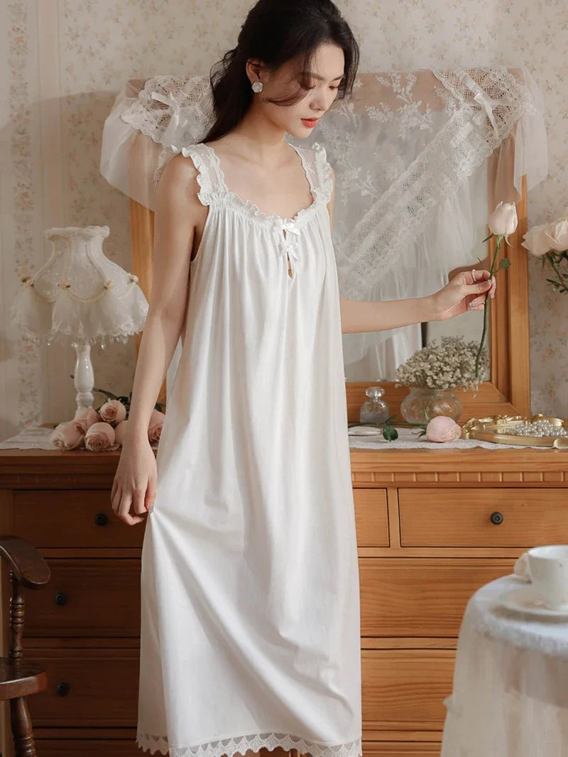 chemise de nuit femme sénior