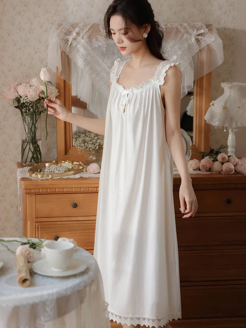 chemise de nuit femme sénior