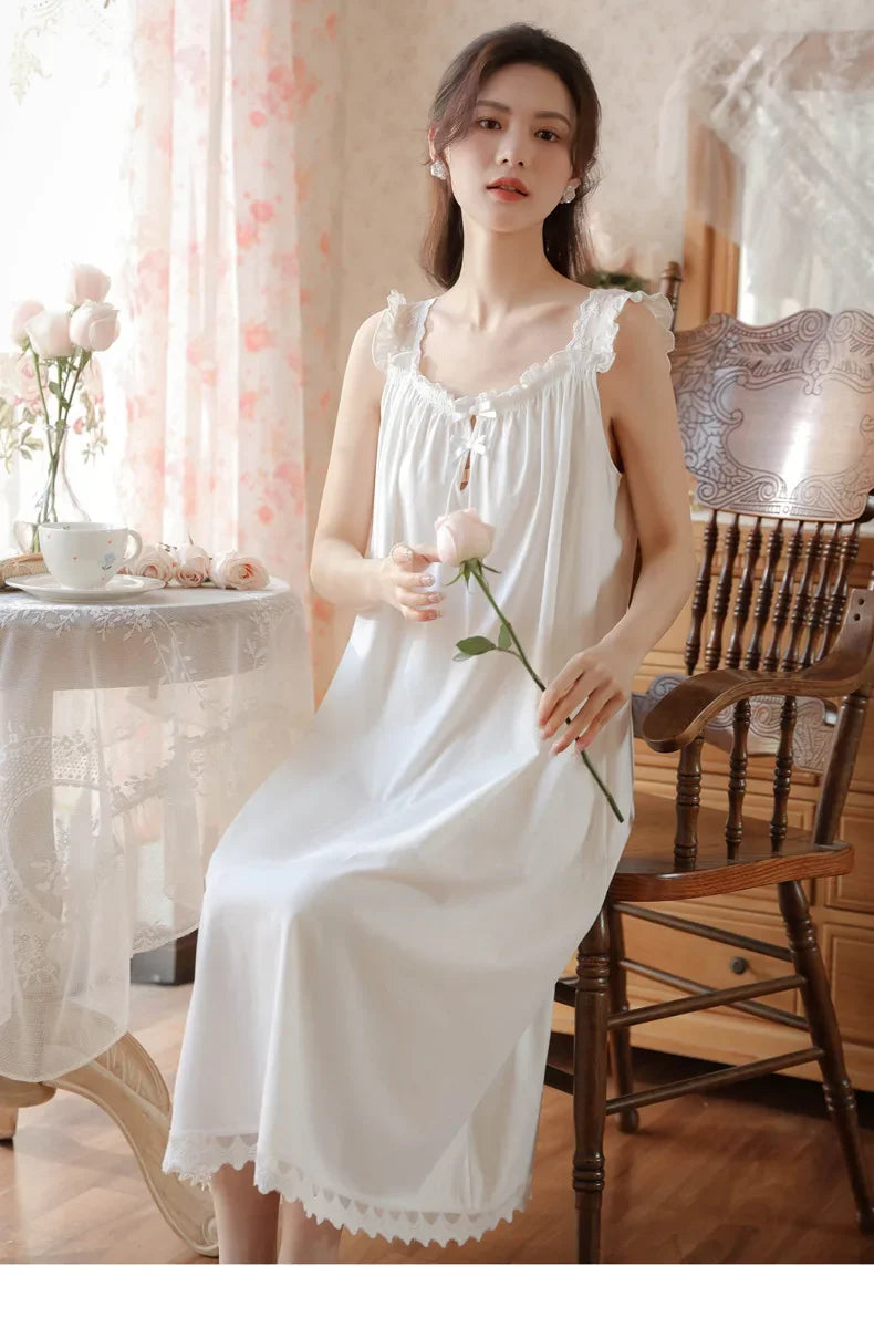 chemise de nuit femme sénior